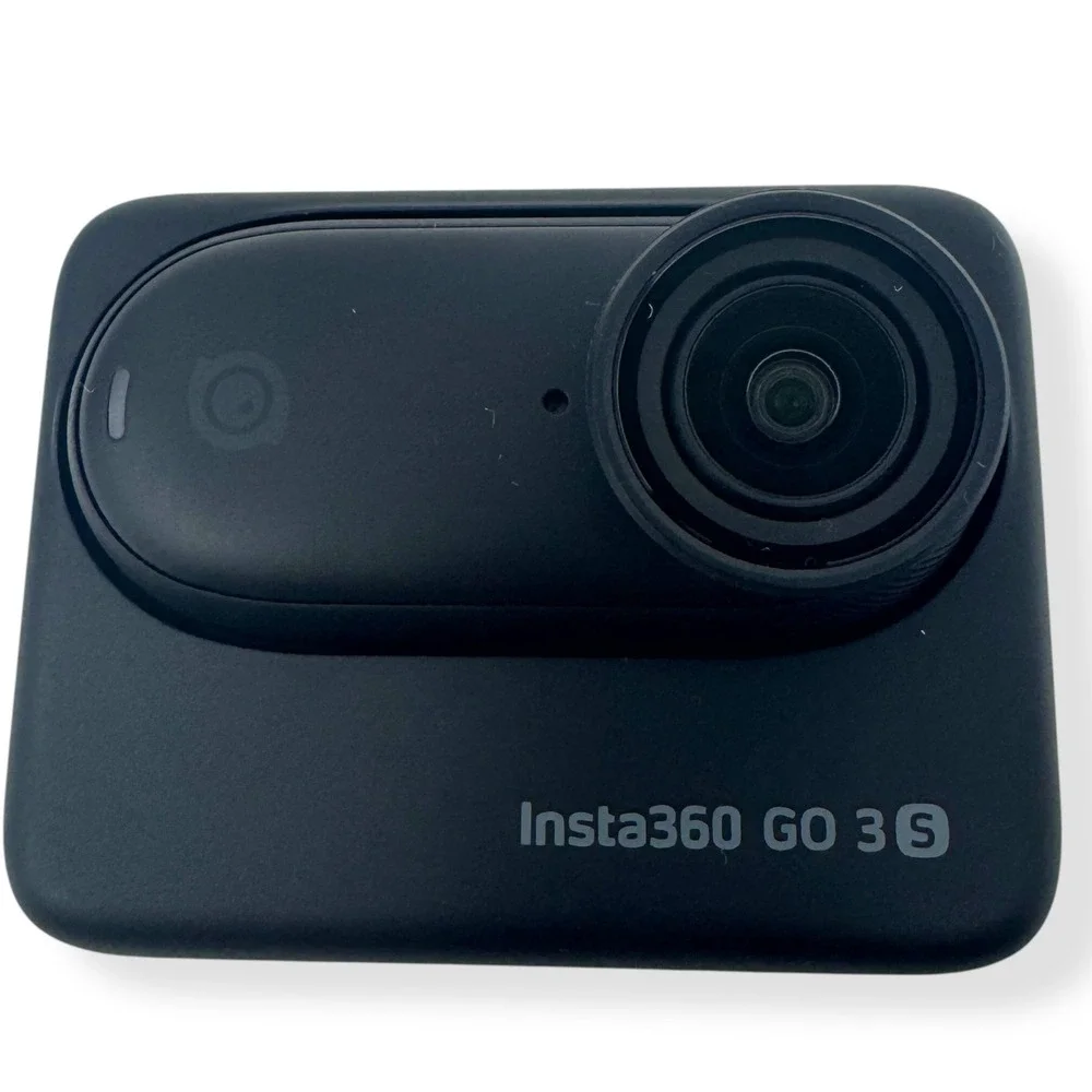 Insta360 GO 3S Ultimate Bundle Midnight Black 128GB - Picture 2 of 16